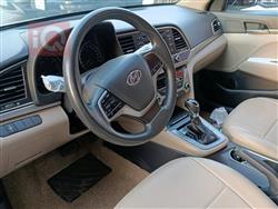 هیوندای ئەلەنترا